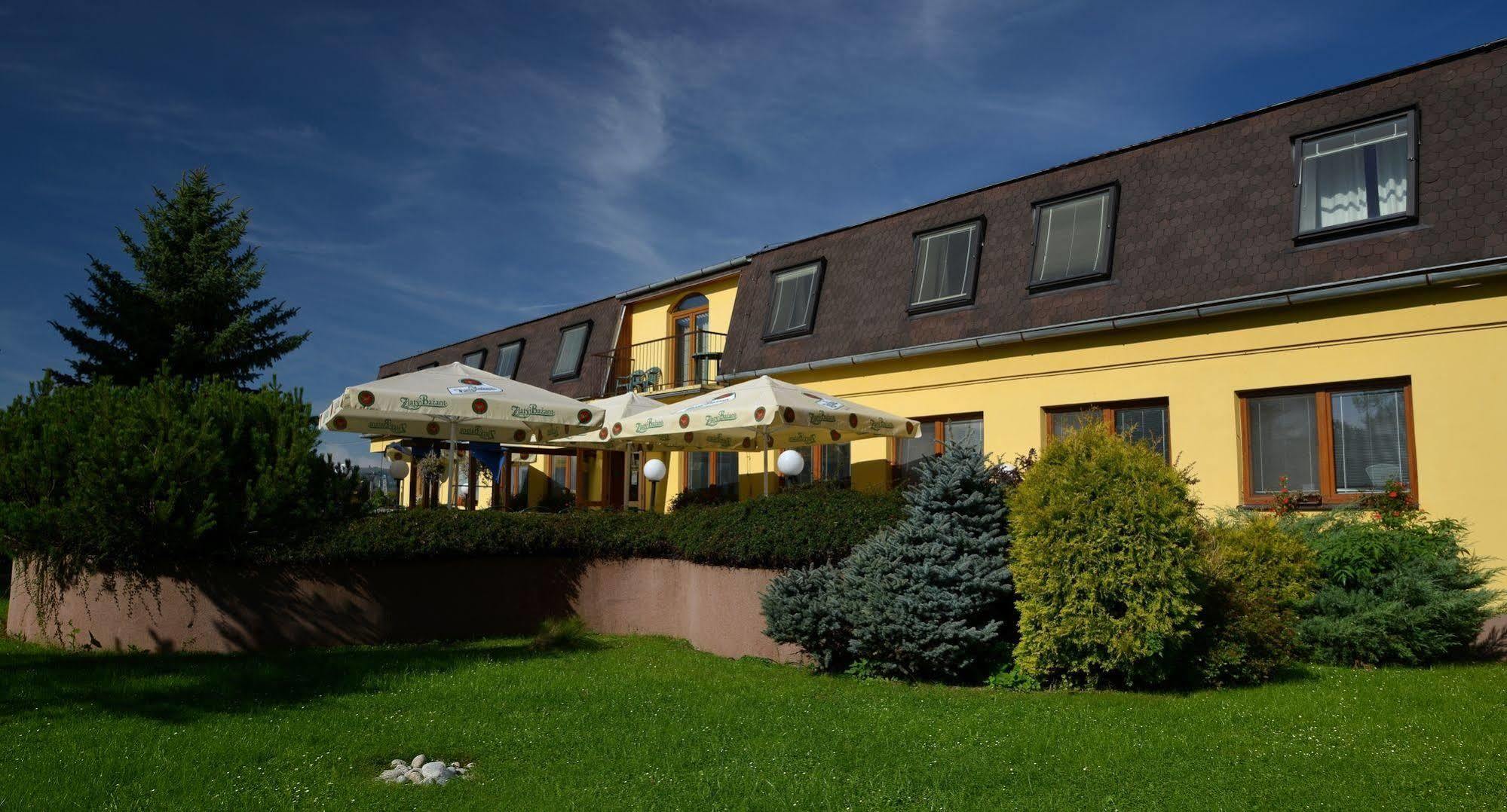 Penzion Agrothermal Bešeňová Eksteriør bilde
